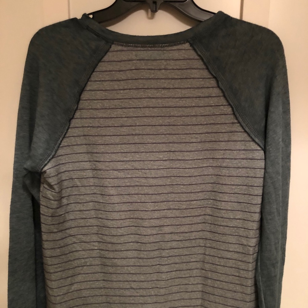 NWT MAURICES TOP - Picture 4 of 9